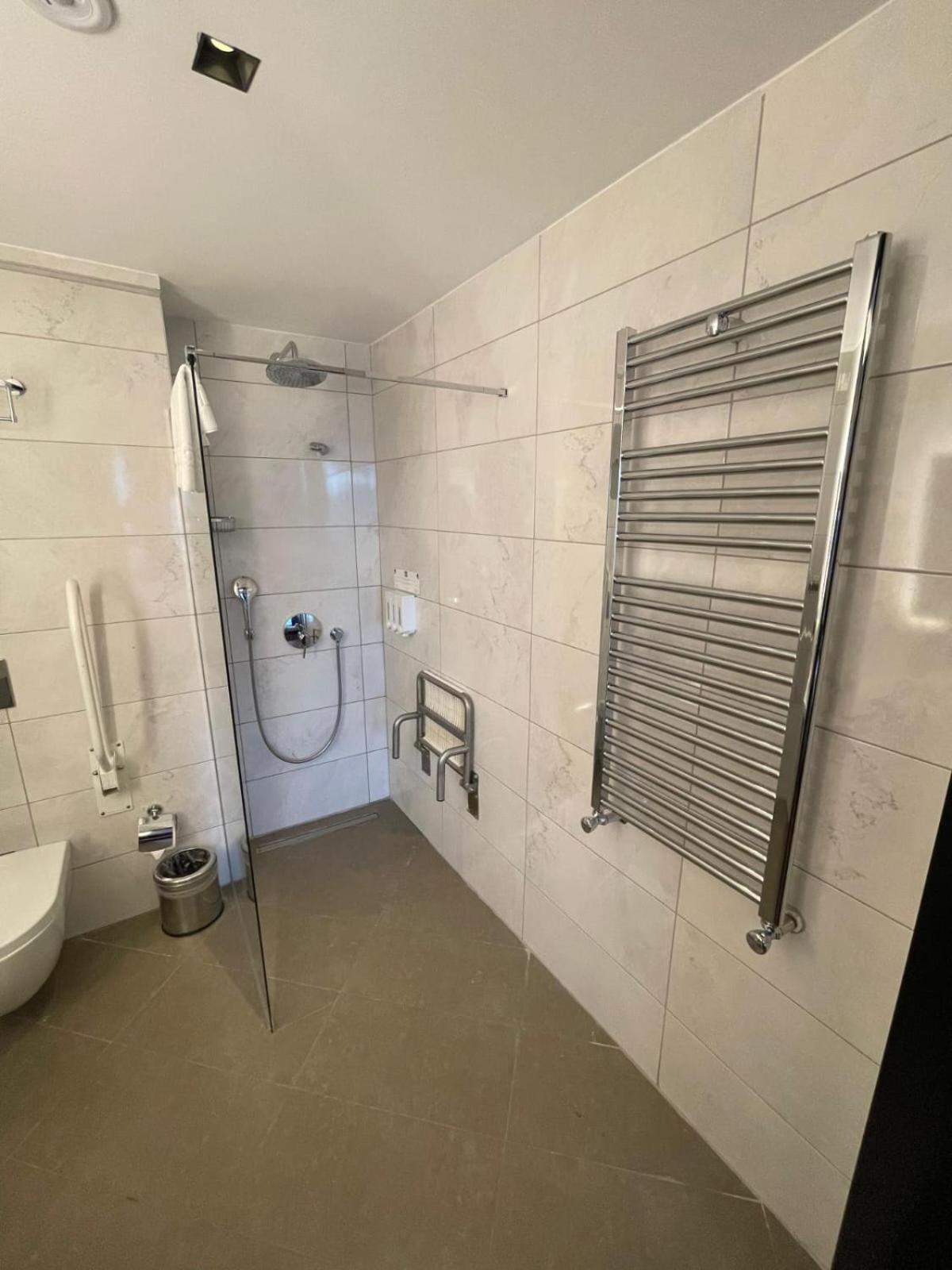 Cihangir Bosphorus 4*